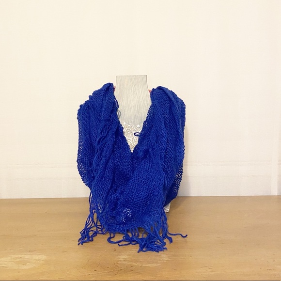 NWT Blue Scarf - Picture 1 of 3